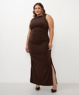 vestido longo alça média decote redondo plus size mindset marrom