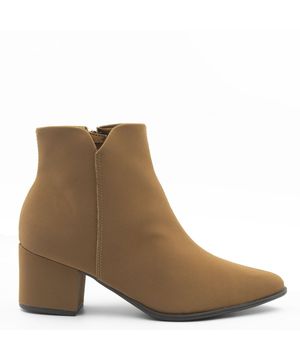 Bota Bico Fino Lisa Rebeca Nobuck Caramelo