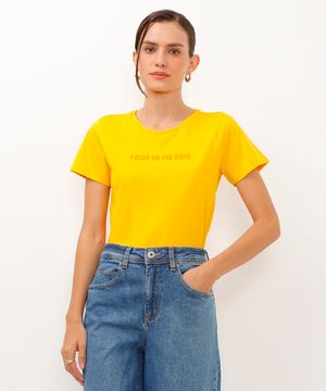 camiseta de algodão manga curta focus on the good amarelo