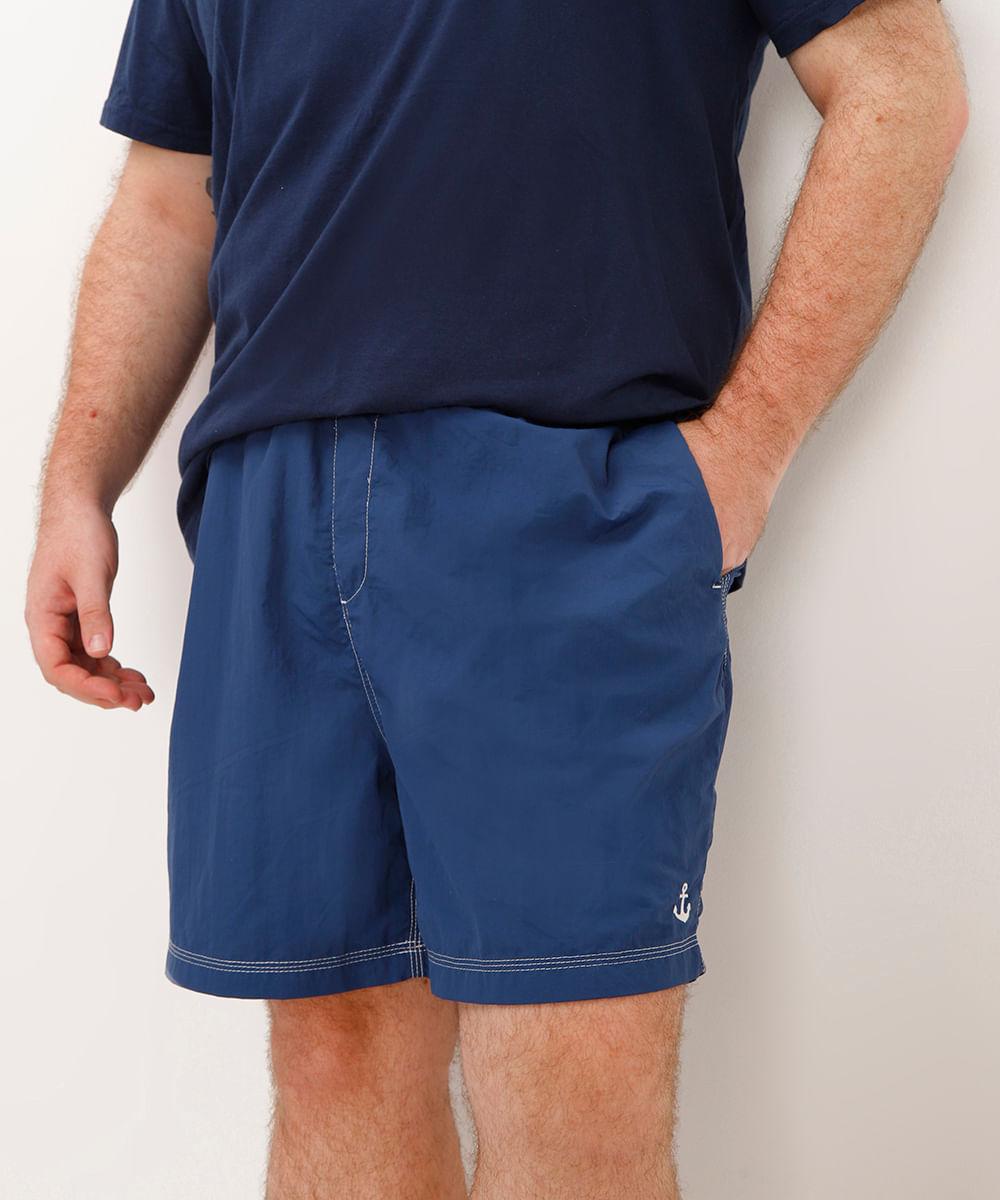 short plus size de poliamida com cordão e bolso azul marinho