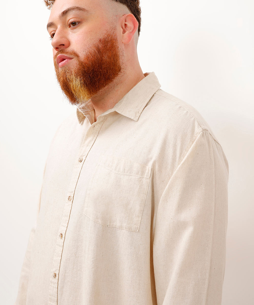 camisa com linho plus size comfort manga longa bege