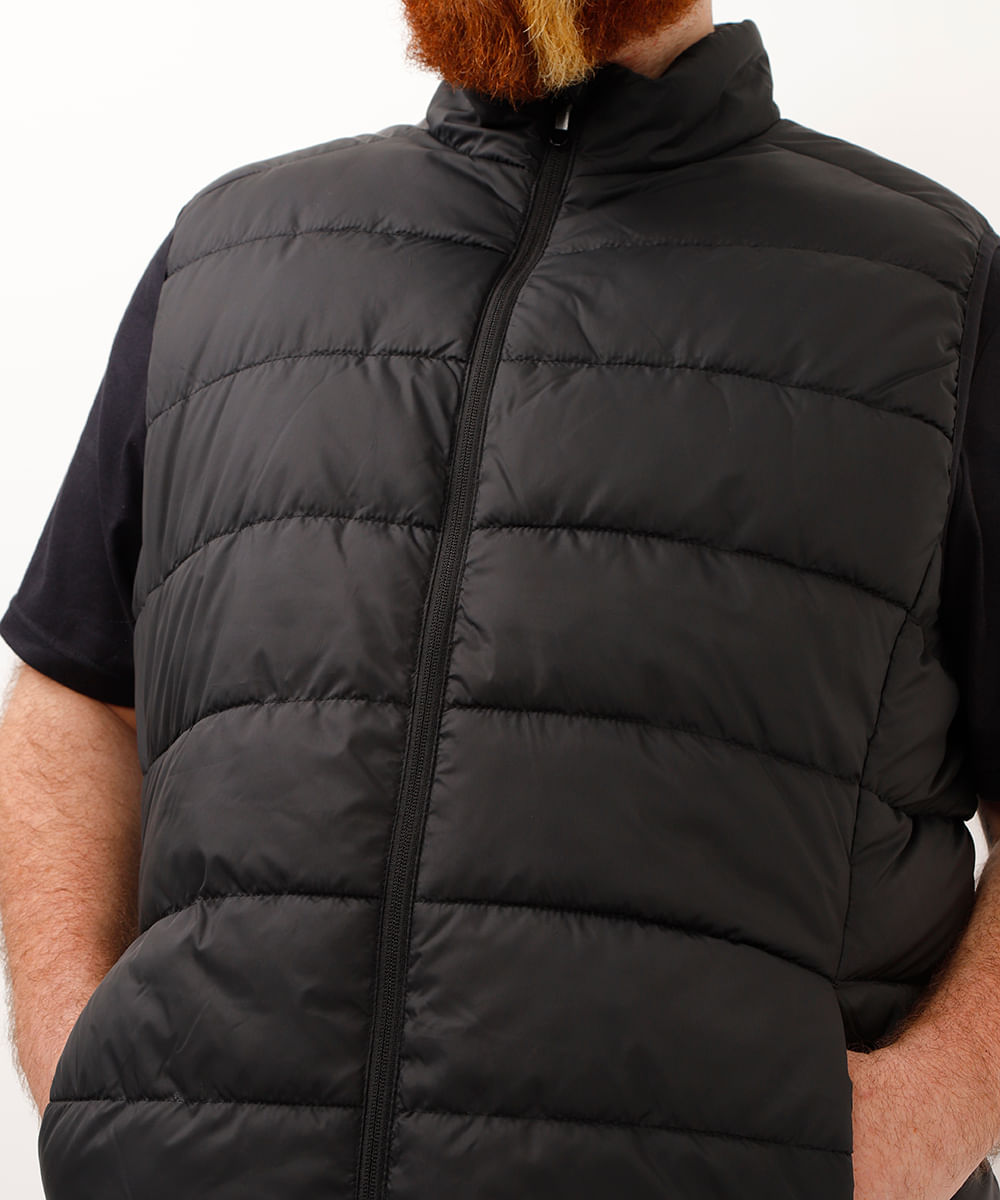 colete puffer plus size básico preto