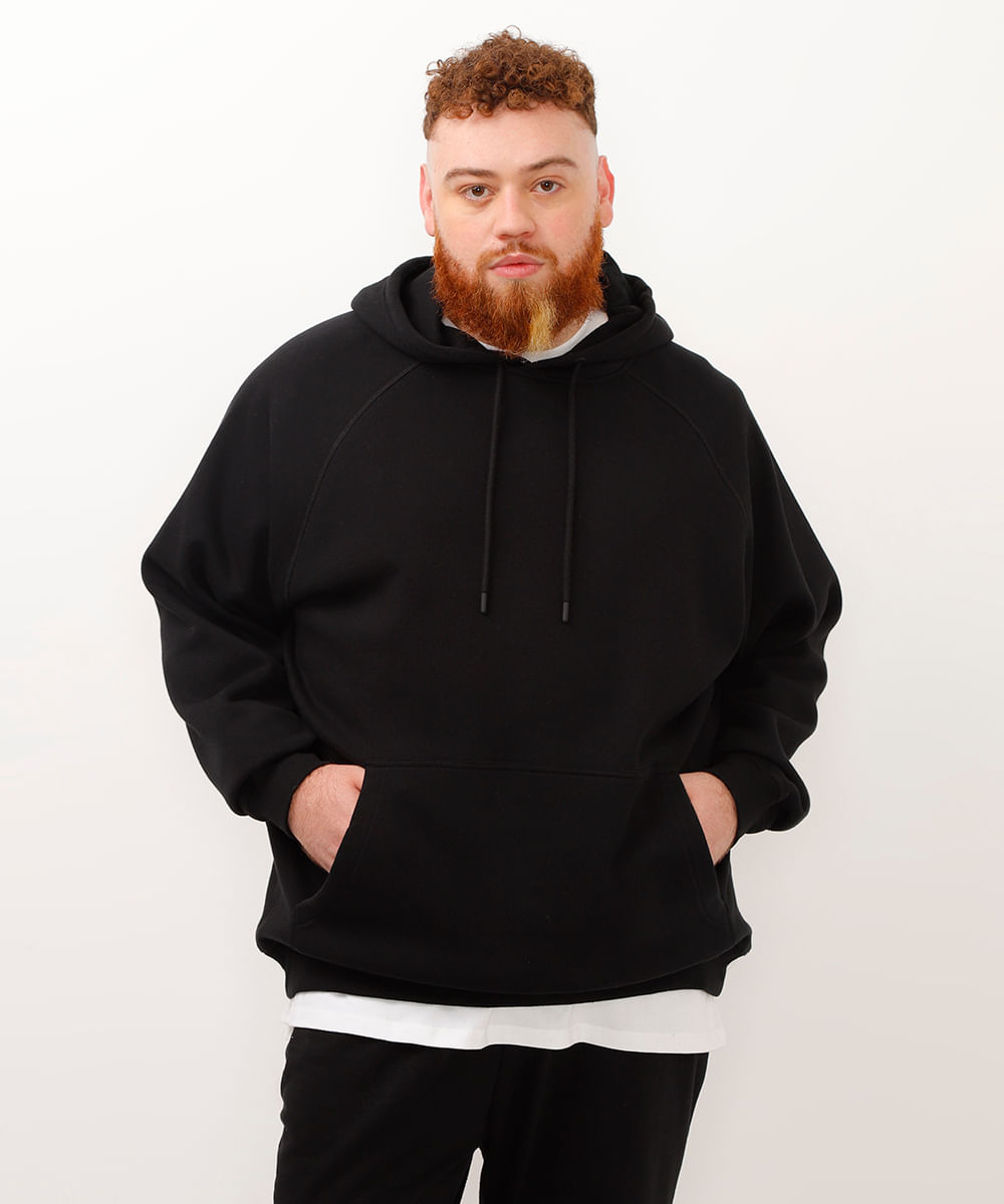 blusão de moletom plus size com capuz preto