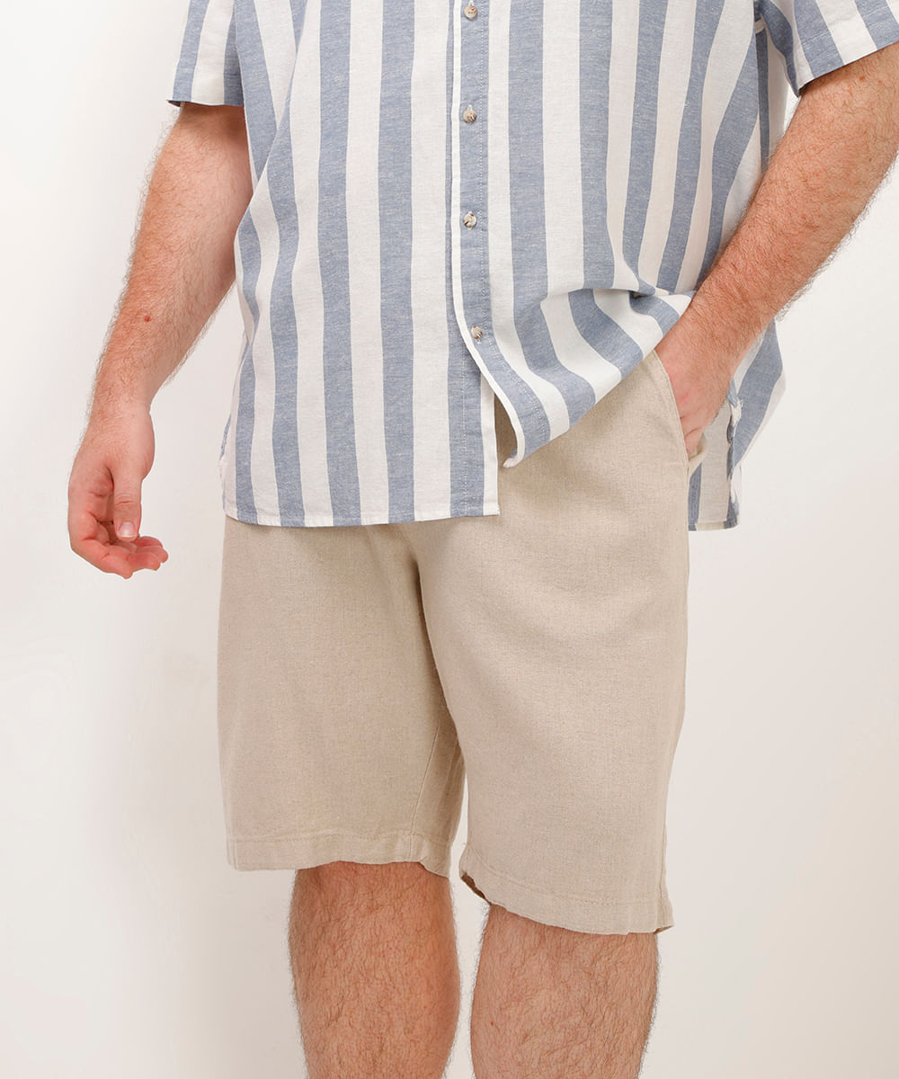 bermuda de linho com bolsos bege