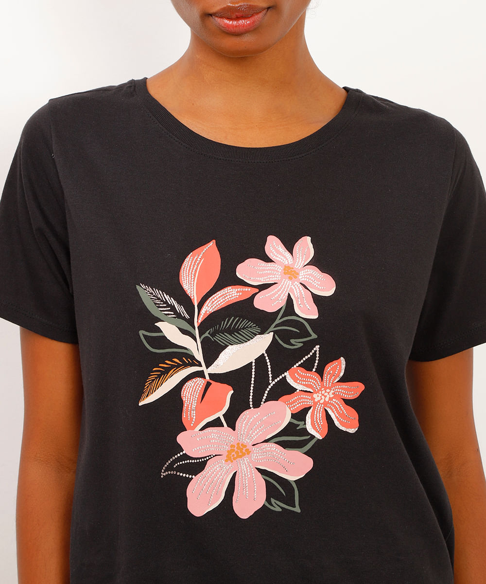 camiseta de algodão manga curta floral preto