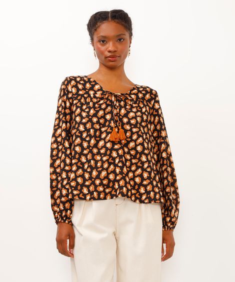 blusa bata de viscose manga longa animal print preto