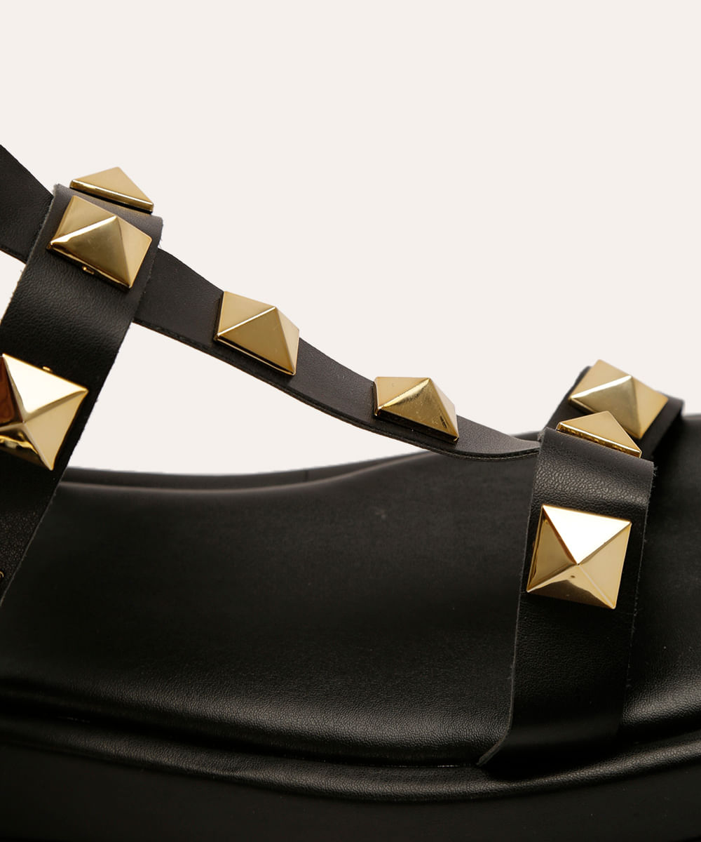 sandália flatform com tachas oneself preta