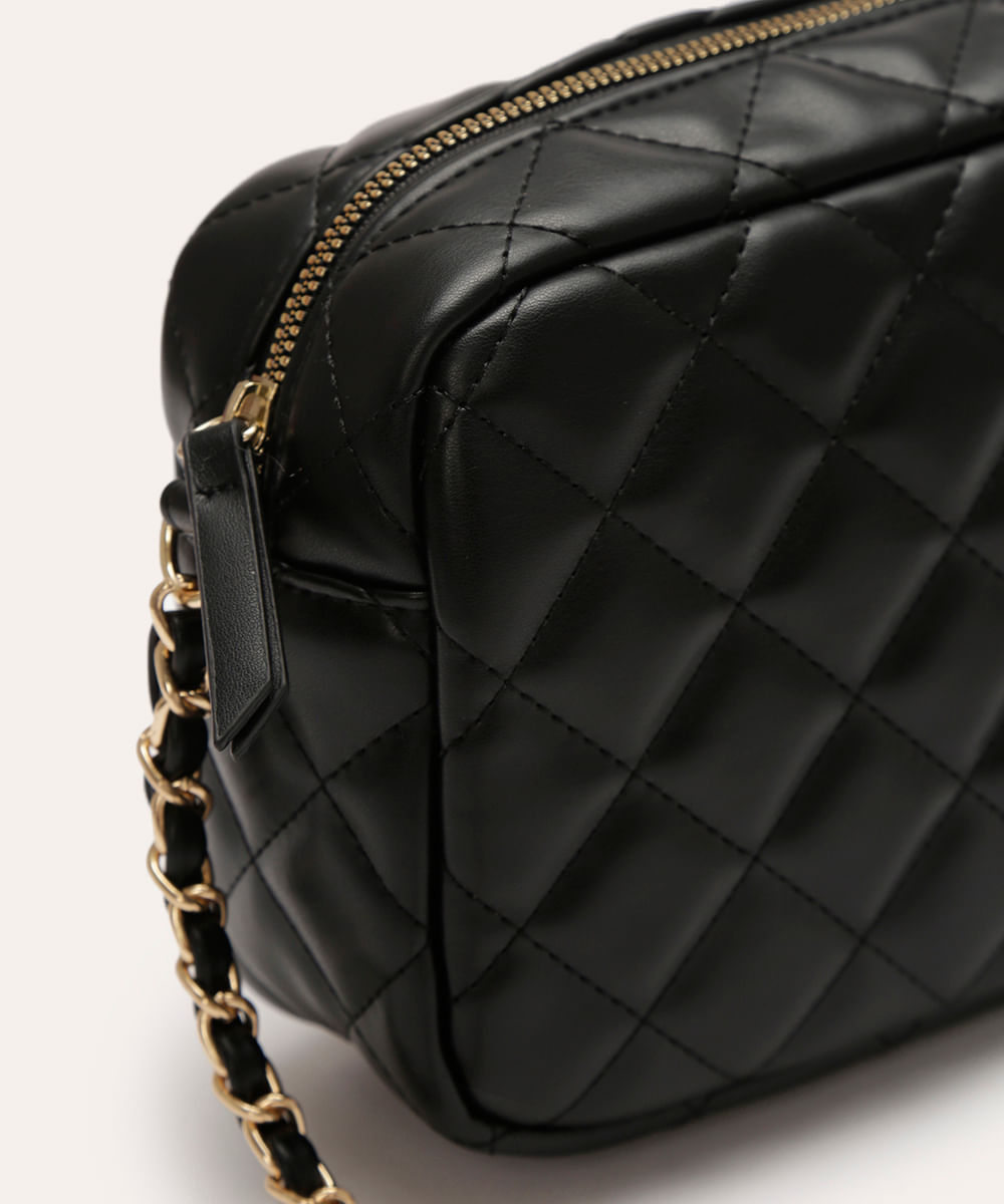bolsa matelassê com alça corrente preto