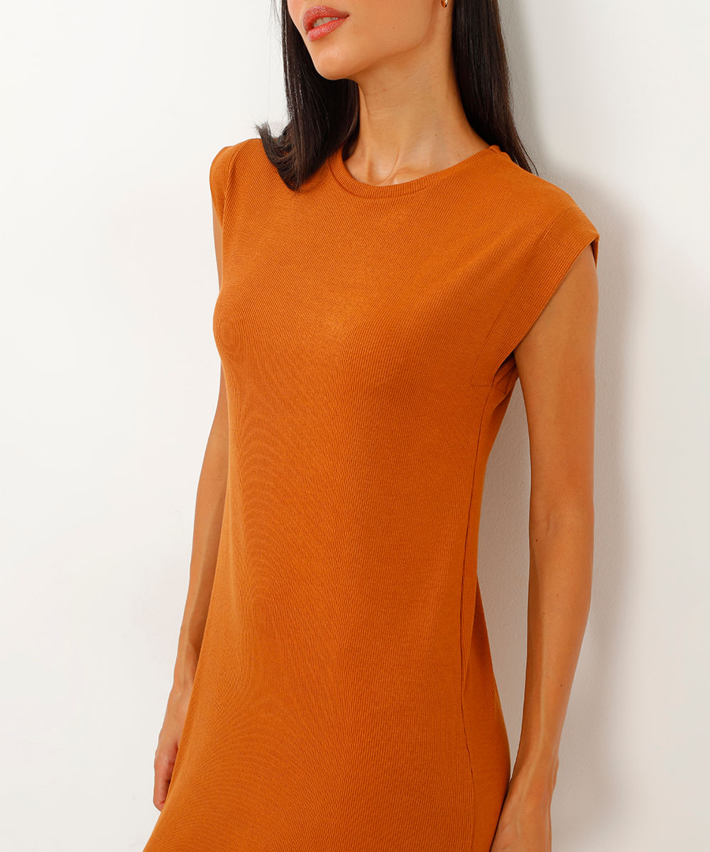 vestido midi feminino muscle tee canelado básico marrom