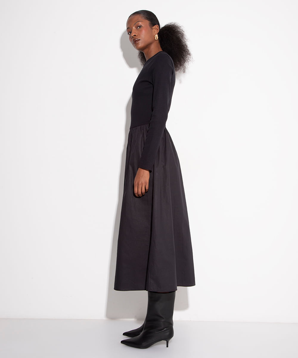vestido de algodão manga longa com saia volumosa mindset preto