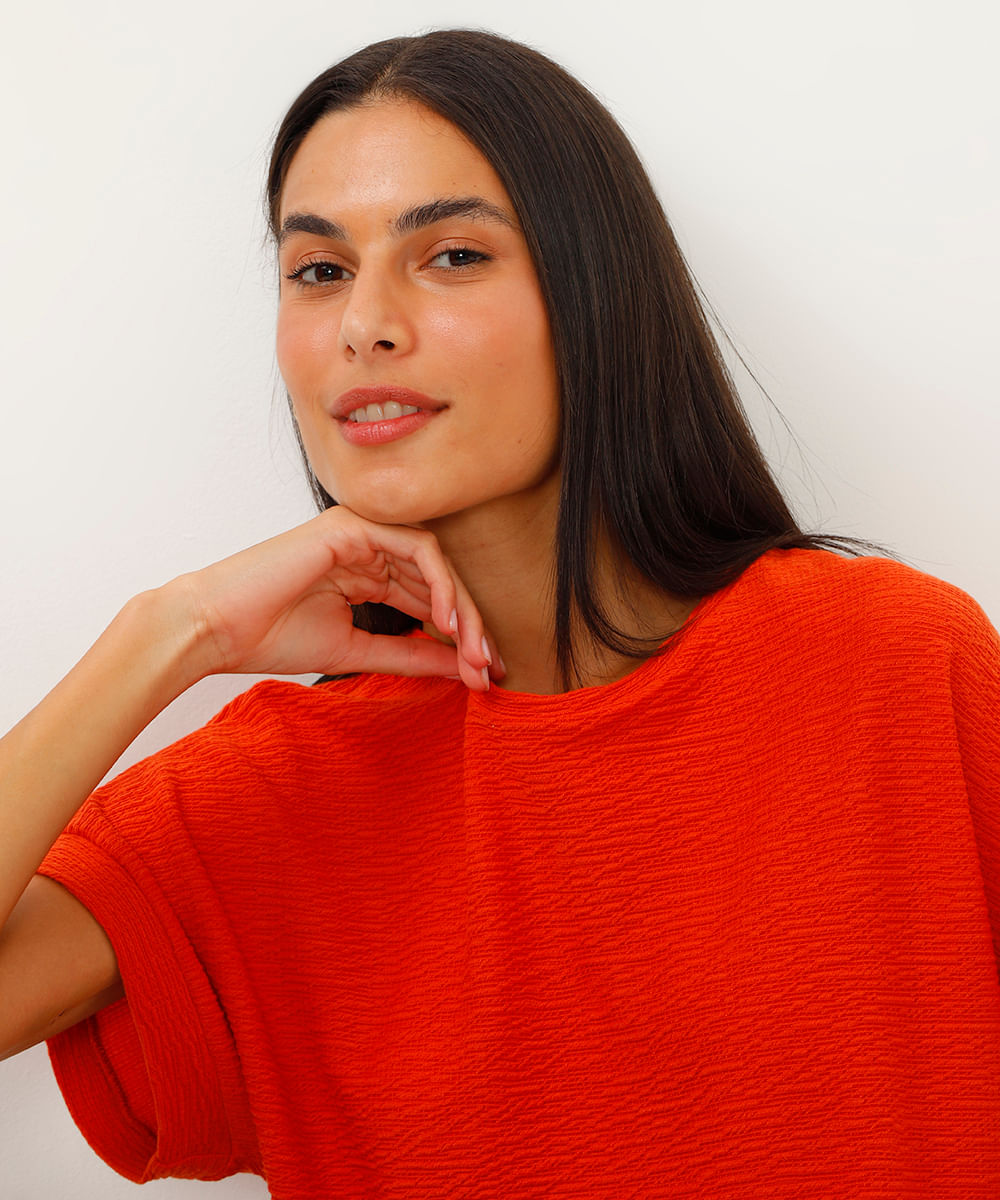blusa texturizada manga curta laranja