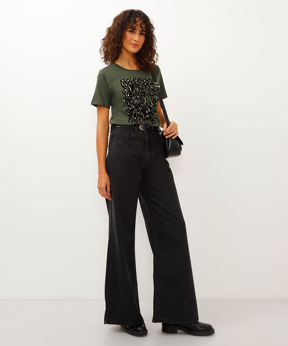 camiseta de algodão manga curta animal print verde militar