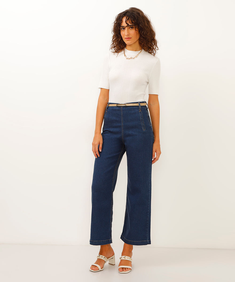 calça jeans wide leg cropped com cinto azul