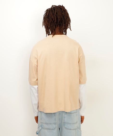 camiseta de moletinho sobreposição bege