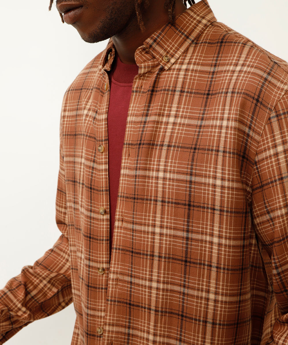 camisa manga longa flanelada xadrez marrom
