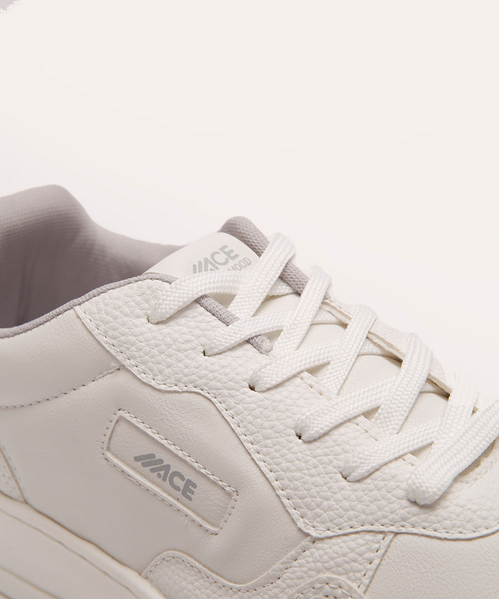 tênis casual com recortes branco