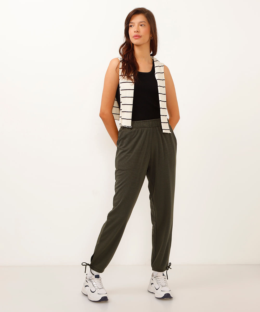 calça jogger fenda na barra verde militar