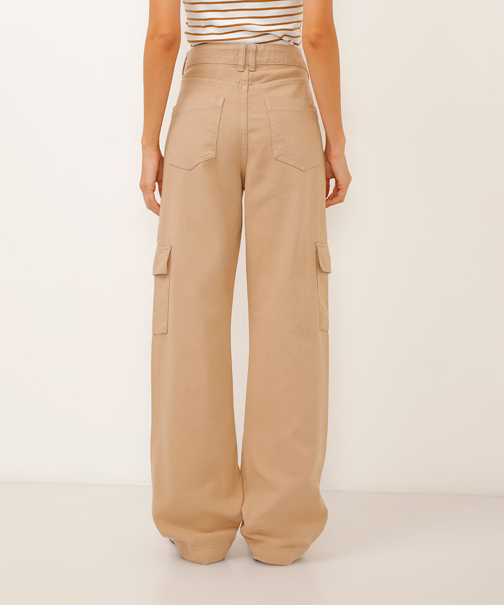 calça wide leg cargo de sarja cintura alta bege