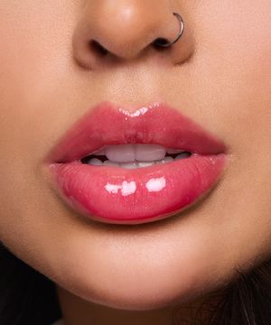 gloss labial ultra vinílico tóquio pam by pamella rosa