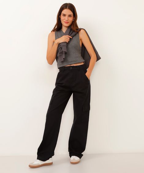 calça wide leg cargo de sarja cintura alta preta