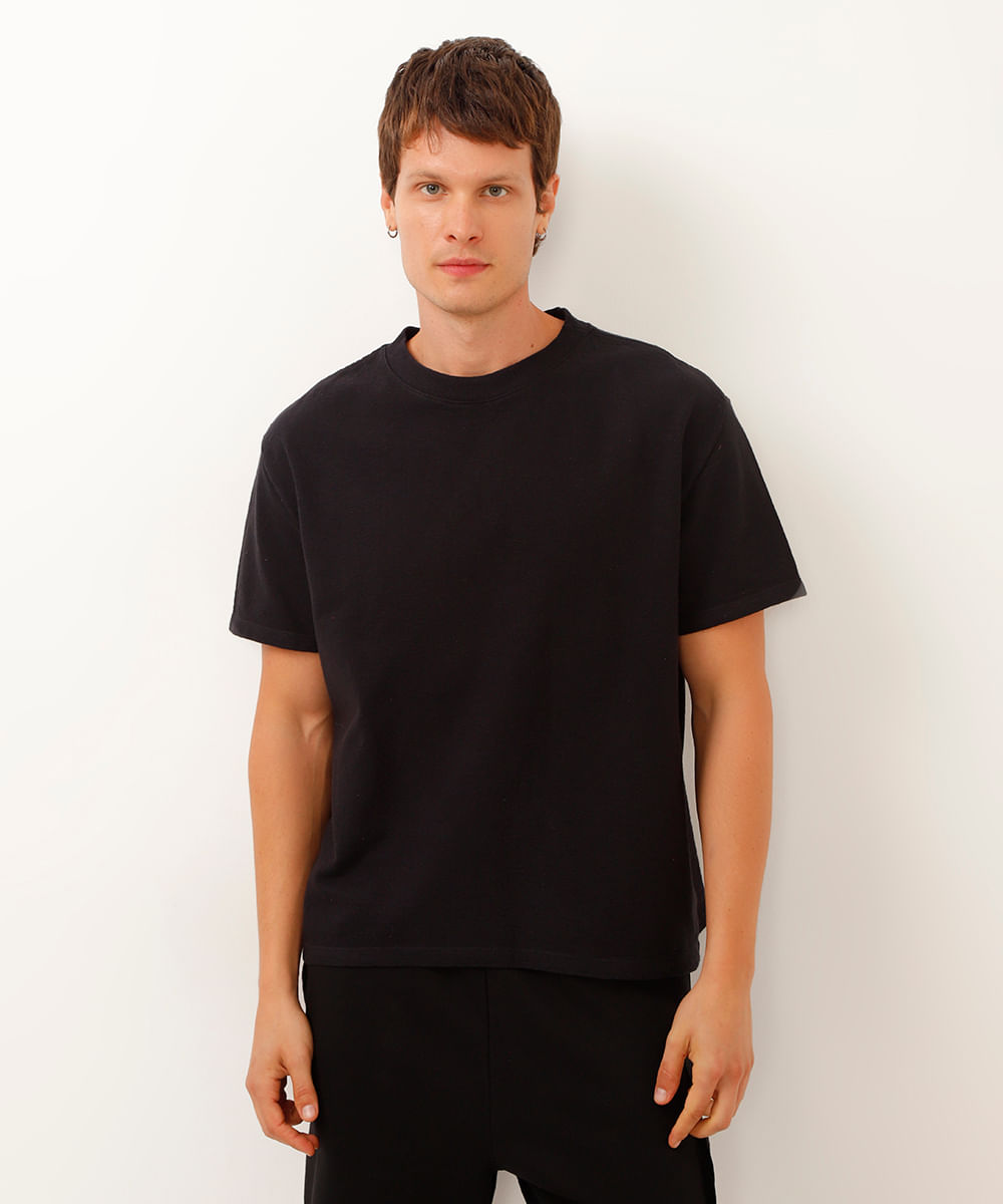 camiseta de moletinho texturizada preta