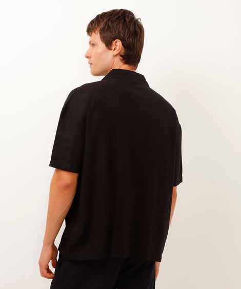camisa com linho manga curta preta