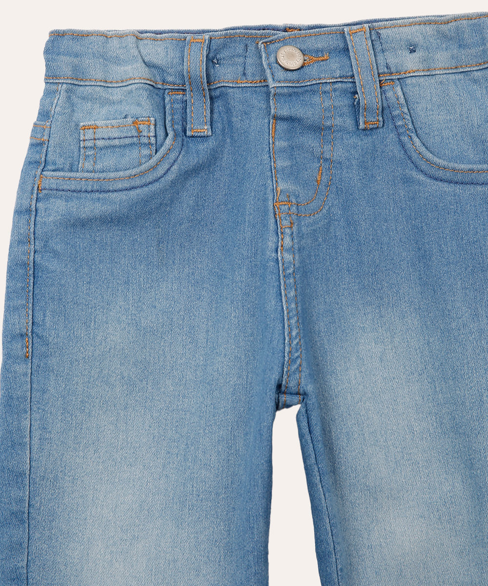 calça jeans slim infantil azul claro