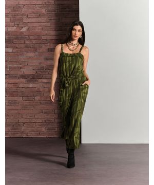 Calça Pantacourt Estampada Floresta - Verde Militar