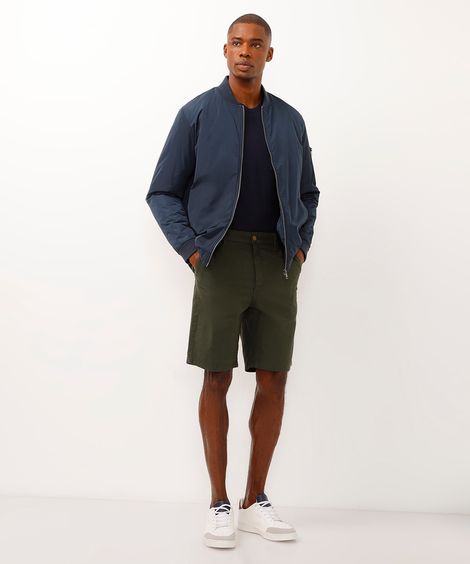 bermuda de alfaiataria com linho verde