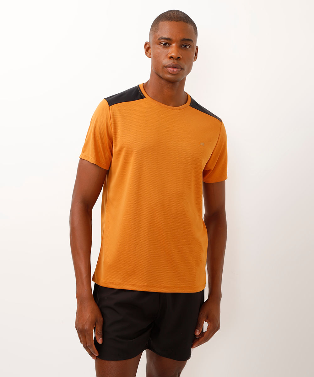 camiseta esportiva com recorte manga curta amarelo
