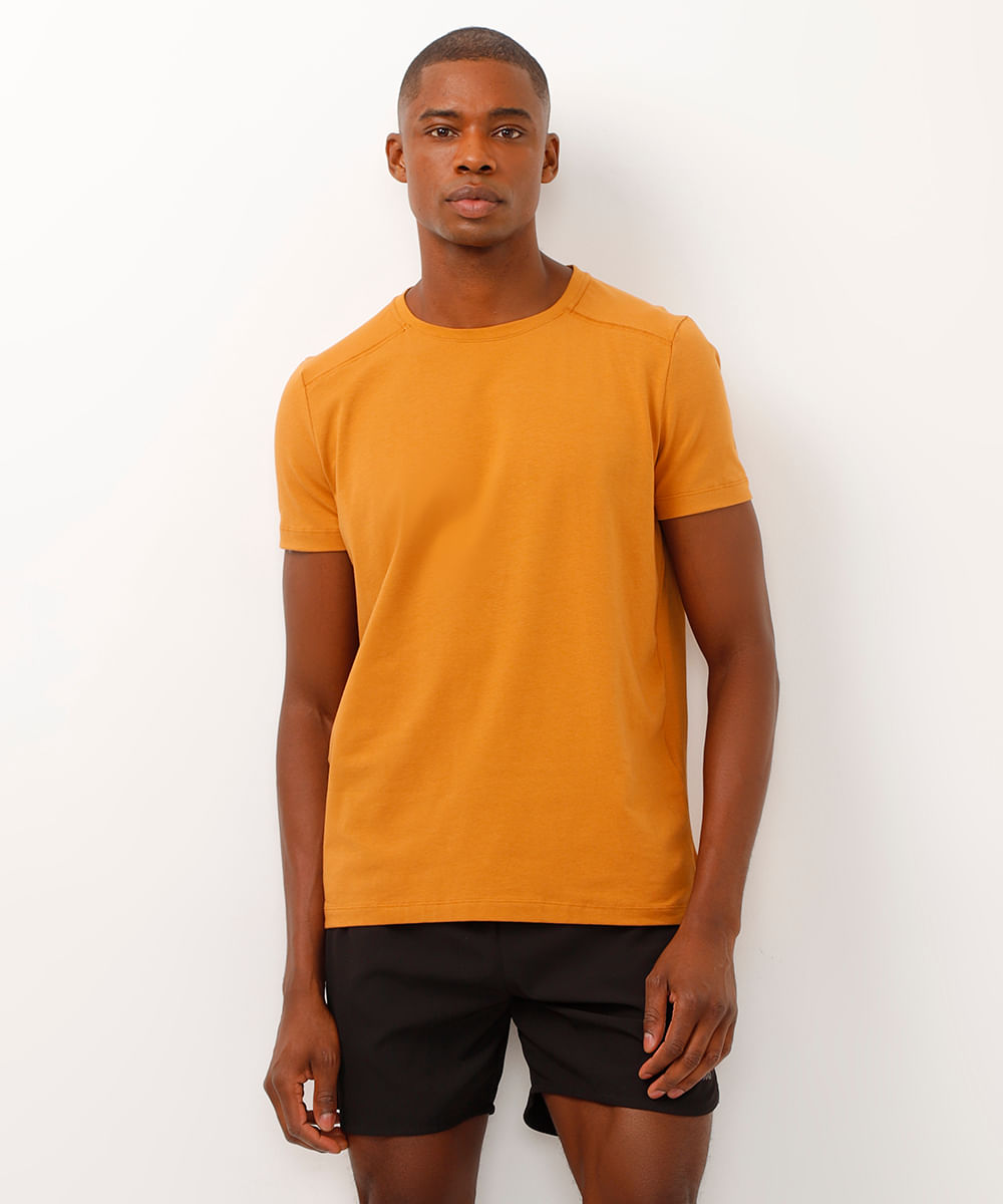 camiseta de algodão manga curta esportiva bege