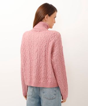 suéter de tricot gola alta oversized rosa