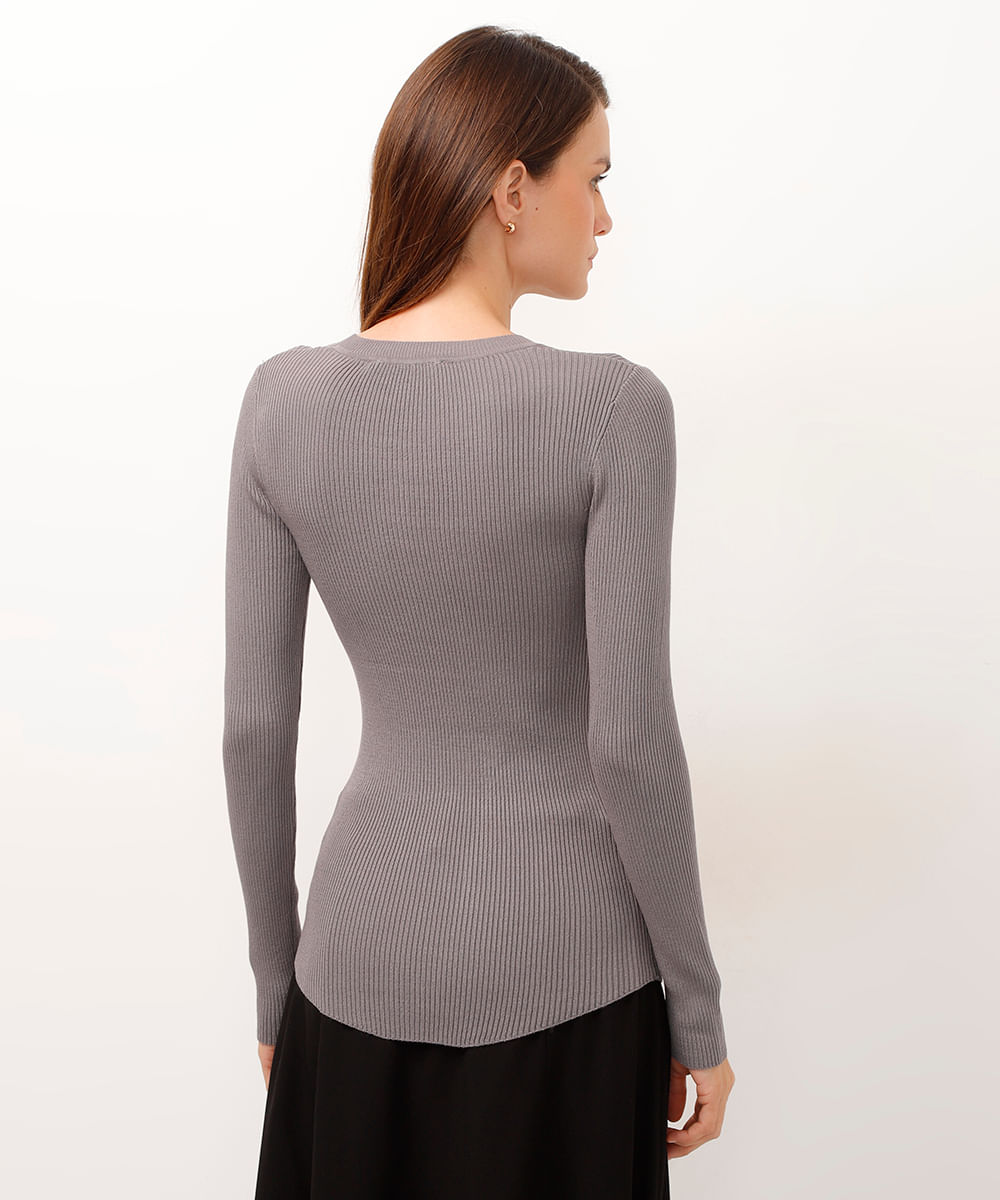 blusa alongada de tricot canelado cinza