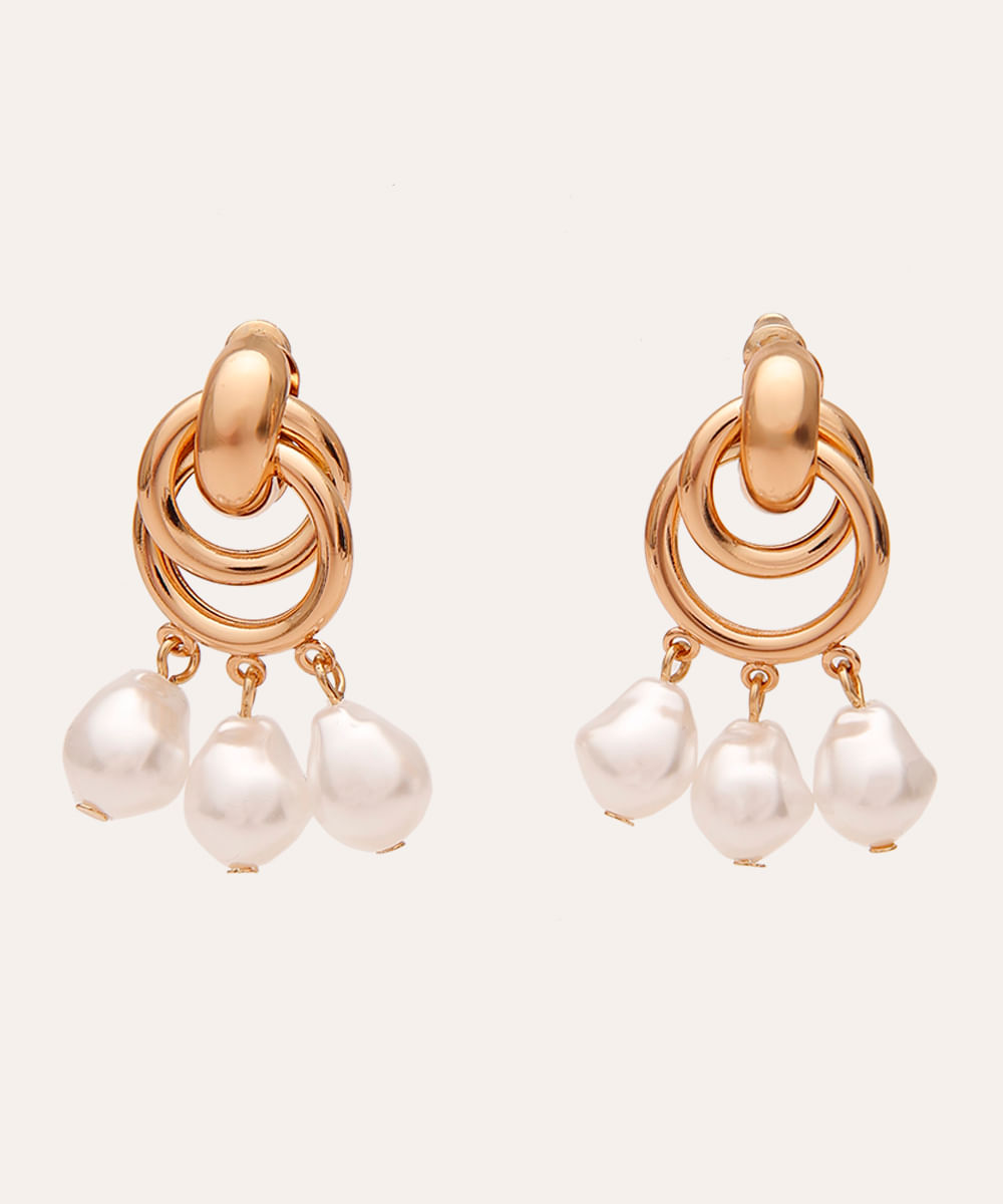 brinco com pérolas dourado
