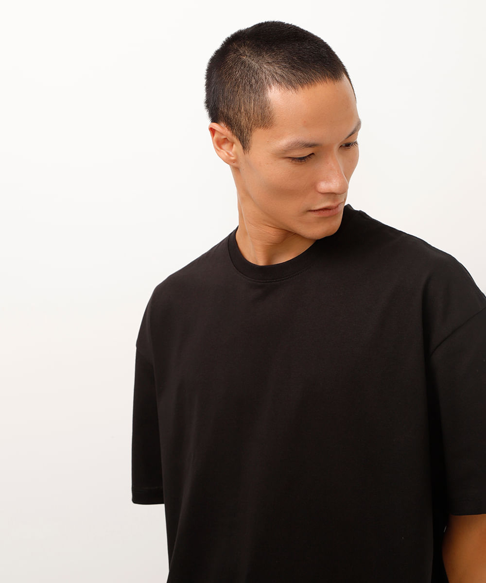 camiseta oversized de algodão peruano preta
