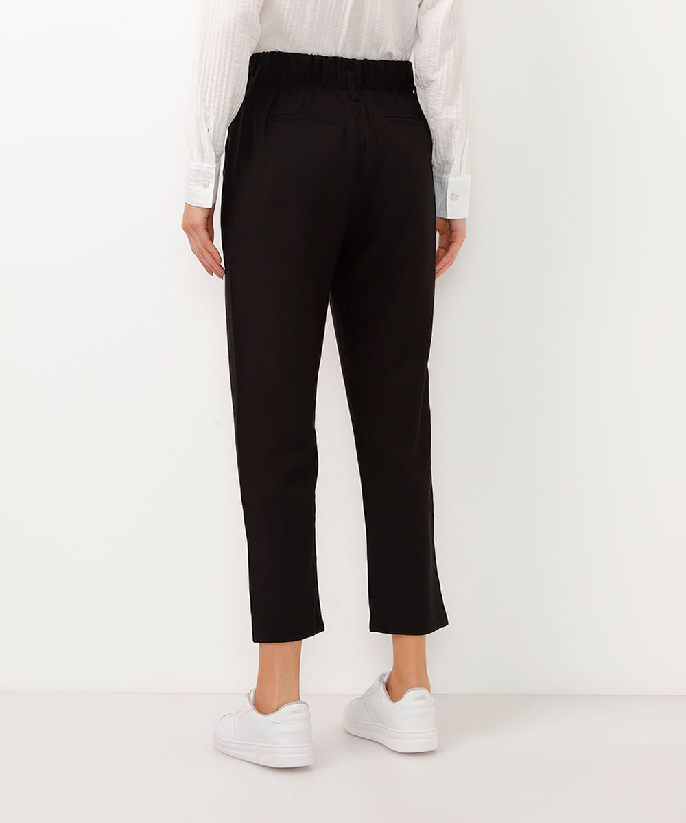 calça sloutch de viscose cintura alta com pregas preto