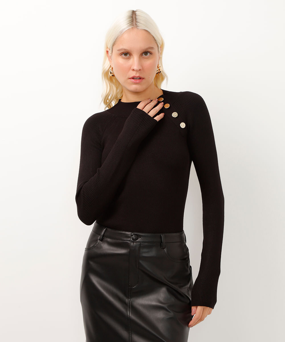 suéter de tricot canelado com botões preto
