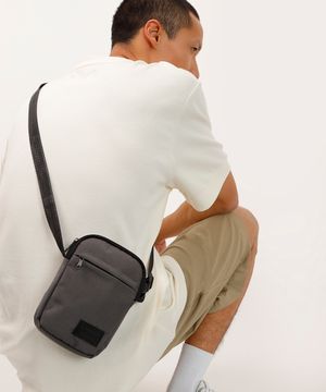 bolsa shoulder com zíper cinza