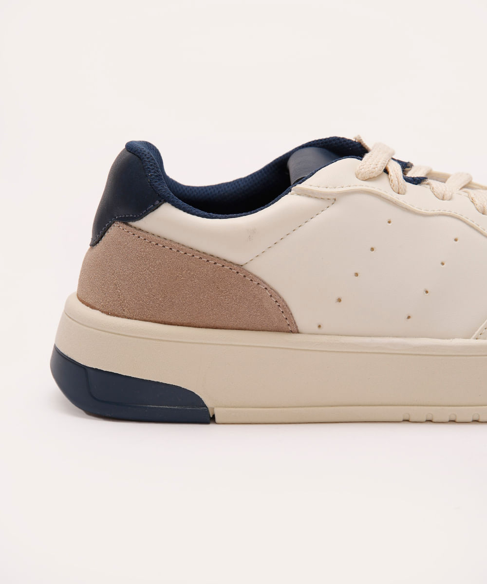 tênis casual com recortes oneself off white