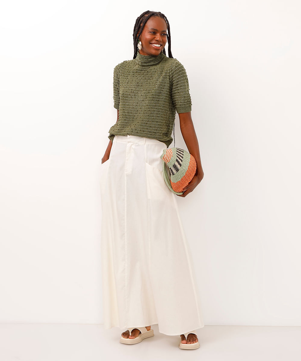 blusa de tricot gola alta texturizada em poá verde militar