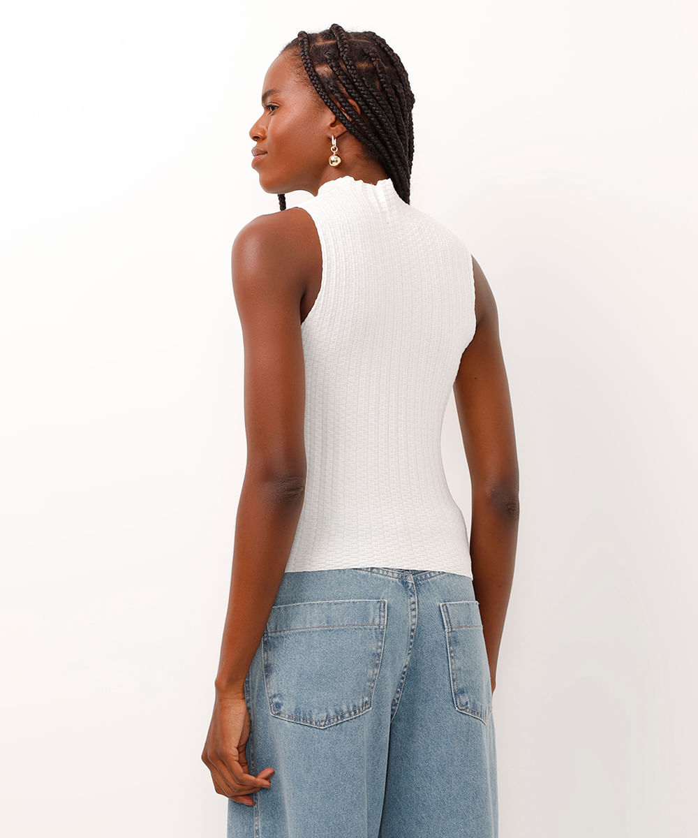 regata gola alta texturizada off white