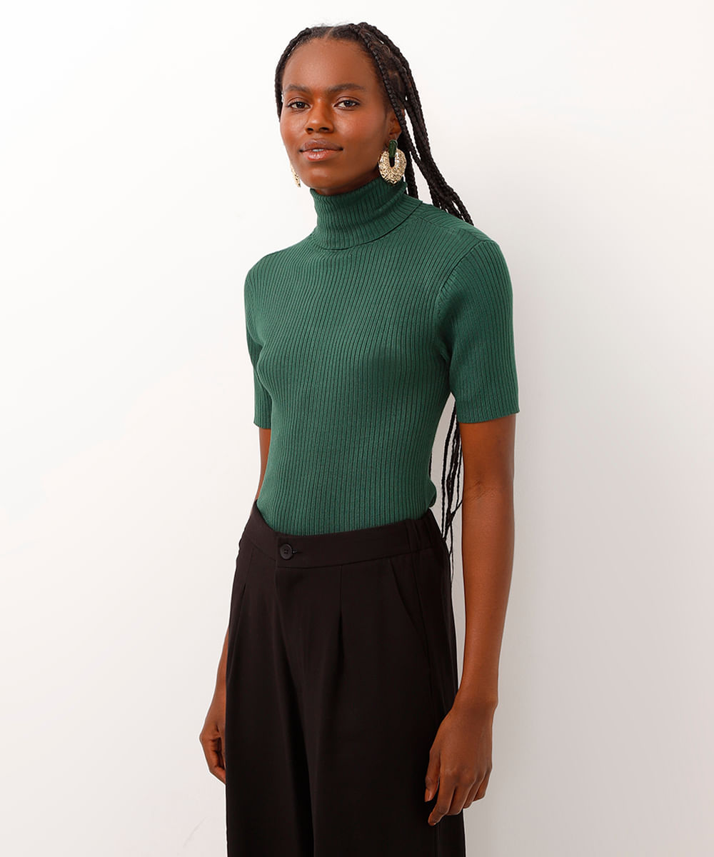 blusa de tricot gola alta manga curta verde