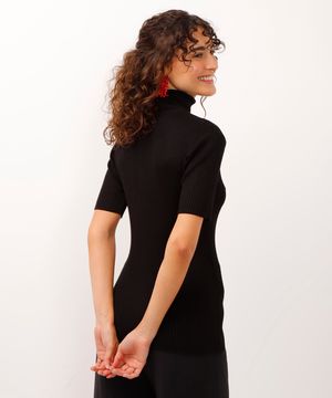 blusa de tricot gola alta manga curta preta