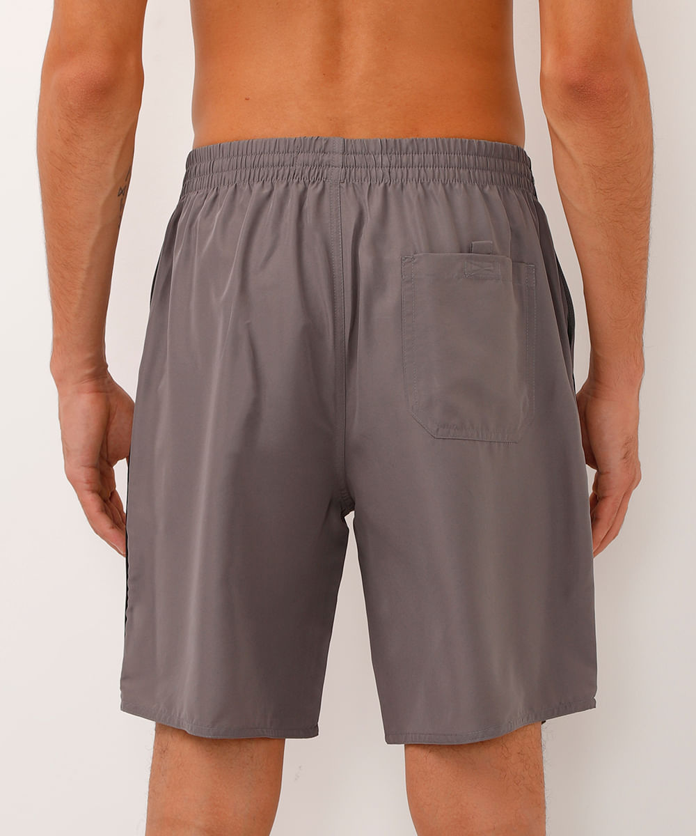 bermuda esportiva masculina reta com nervuras cinza