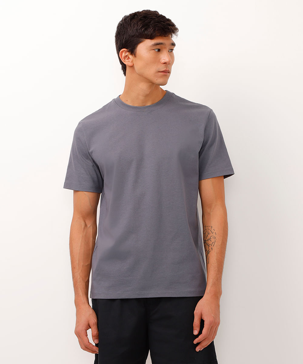 camiseta básica de algodão peruano cinza