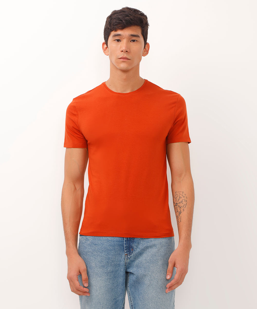 camiseta slim básica manga curta laranja