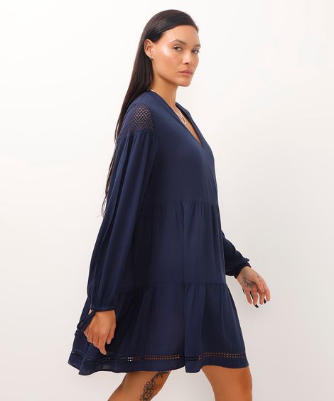 vestido bata de viscose com crochê nas costas azul marinho
