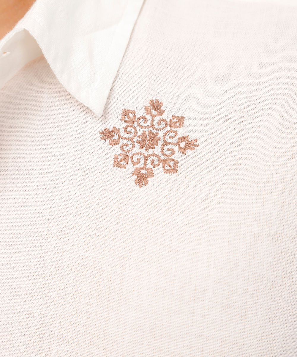camisa com linho manga curta arabesco off white