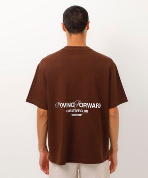 camiseta de algodão oversized moving forward club marrom