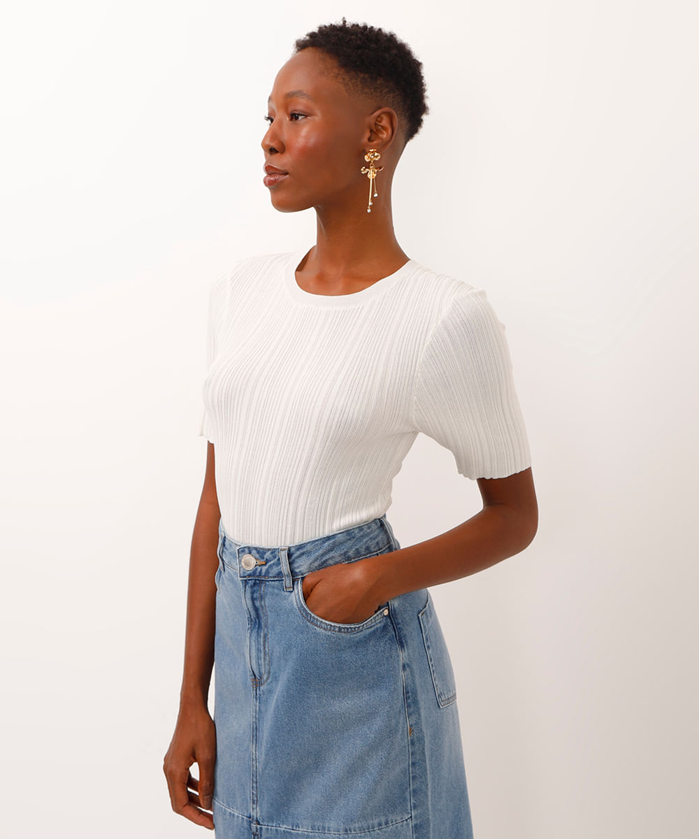 blusa de tricot texturizada manga curta off white